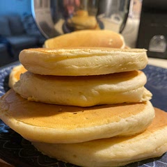 One of the best and easiest pancake recipes! Mine came out super fluffy and so tasty!