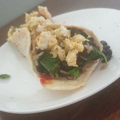 Beetje teveel bonen, en salsa waarschijnlijk beter dan sambal
Geen avocado