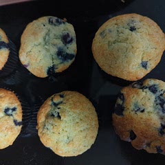 delicious, easy, great for a Saturday morning in. we halved this recipe because we cannot control ourselves around 12 muffins. 