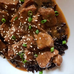Nice and easy. I read a comment that said it was better with gochugang after I'd already added extra srirachi, but I added gochugang anyway. Still not too spicy. For next time, I'll try less brown sugar for my taste. Served with black rice. 