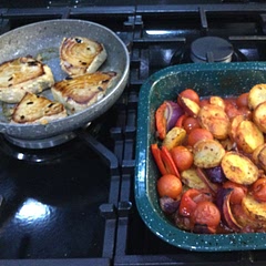 I used lazy chilli and added 1 teaspoon grated fresh ginger. The potatoes took about 10 minutes longer than the recipe. Tinned cherry tomatoes are a must.