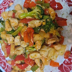 Didn't have green onions, but had Broccoli. Delicious! 