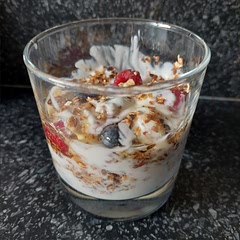 Toasted up 4 portions of oats and sealed in container once cooled to use over 4 days.
Don't over cook the oats!
Maybe add a little extra fruit.
