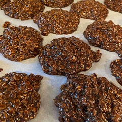 Followed the recipe exactly and they’re amazing!! Make sure you start a one minute timer as soon as it begins a rolling boil so they will set up without crumbling.
