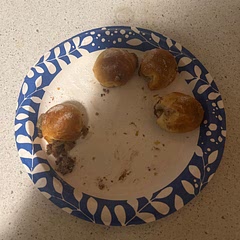 Some of them exploded in the air fryer but that’s ok. Very nice sweet treat!