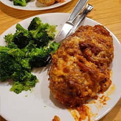 Soooo good! Cooked the breasts without flattening. Turned out great but needs double ( or more) the time to cook. Made it with steamed broccoli as well. 