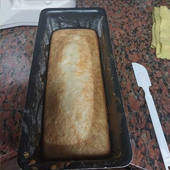 I decreased the sugar as I don't like cake too sweet, I might decrease it again next time as its still a bit too sweet for me
Otherwise its perfect
