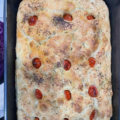 I baked mine for 25 minutes but I should’ve left it longer. The bottom could’ve been crispier. Maybe a different pan next time as well. But overall, very easy recipe & tased amazing.