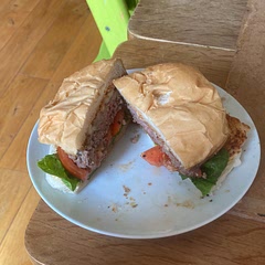 I liked this but i didn't cook it quite enough, should have been thinner i guess and probably didn't add enough seasoning. LOVED the toasted bun tip and will def make again.