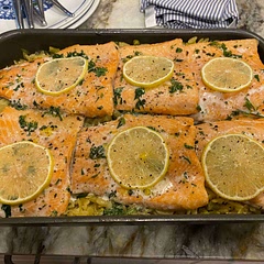 This is easy and delicious and versatile. It need some lemon juice over. I am going to repeat this with other veggies/fish combo.
