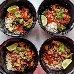 Easy to make and lots of lovely sauce.  Great for prepped lunches. 