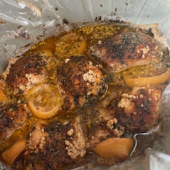 I added fresh garlic and also seasoned a bit more than instructed. Took about 4 hours on low.