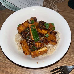 I’d make a bit more sauce, although I think my pan was too hot and so it so it ended up a bit drier than I would have liked. Yummy, not too  spicy.