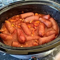 Be prepared for leftovers, this makes a lot of food. You'll be eating it for a good couple of days afterward. It was very tasty though, especially served with mashed potatoes.