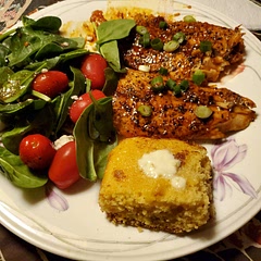 The glaze is the star of this recipe.  You taste the honey and the soy sauce plus the heat from the sriracha. Plus it's easy to prep the glaze early. Definitely making again!
