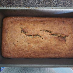 It's definitely an easy recipe. I added cinnamon and walnuts to this batch.