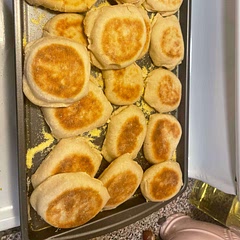 I rolled mine a little too thin & proofed them too long but they were still so delicious. I can’t wait to make them again!