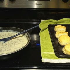 Probably the most straight-forward and easy sausage gravy I've ever made. It came together in 20 minutes, most of the cooking time was for the sausage. The gravy tastes great, I suggest to season your gravy to your preference. 