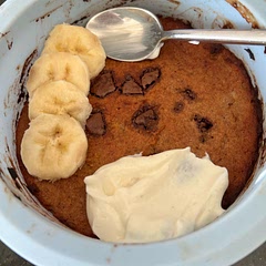 Made it with linseed flour and skyr to make it low carb. Very good!
