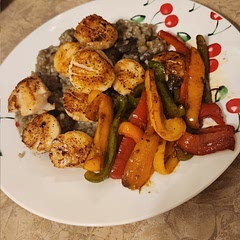 Absolutely amazing way to prepare scallops!! I had mine over a bed of mushroom rice and a side of grilled peppers. The sauce in the recipe I made absolute last so I could coat everything with it. 🥰