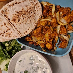 This was such a quick and easy recipy and yet tasted so good! I eye-balled the spices and don't recommend using too much cayenne pepper. 