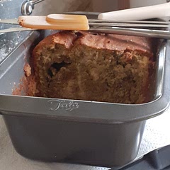 used less sour cream and sugar, but it rly made no difference. overall, it was a solid mother's day recipe <3