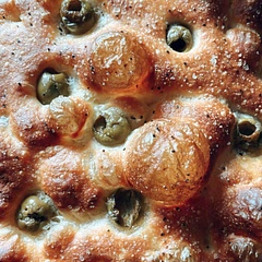 Easily one of the best focaccia recipes I’ve followed that uses instant yeast! Freezes so well too for batch cooking!