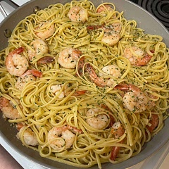 I could not find the seasoning packet so I used 1/4c garlic salt and 1 teaspoon parsley. X-large sized shrimp is what I used. I love linguine so used one pound and makes enough for leftovers! So easy and quick to prepare.