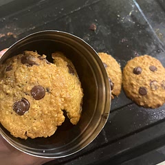 Was sooo good, definitely  recommend the recipe for anyone thinking about making it. Oh and the recipe made me 16 big cookies