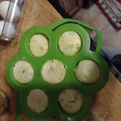 I used 1.5 cups of egg whites in place of 8 eggs.  Followed recipe other than that.  Perfect!! 