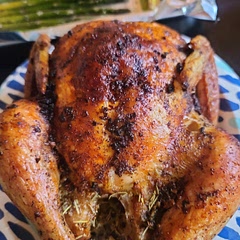 This was DELICIOUS. 11/10 
Even the breast meat was fantastic and carried the herby garlic flavor on its own. 
