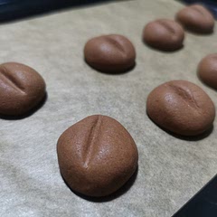Success in texture, taste, bake degree
Doubled coffee but still not much coffee taste
Cocoa overpower coffee
Added 5g less sugar
Used low fat milk
First batch baked 10m, second 11m, third 12m - all turned out alright