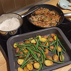 Reduced my sauce a bit too much because of the complaints here, still it was delicious. Tender and seasoned just right 👌