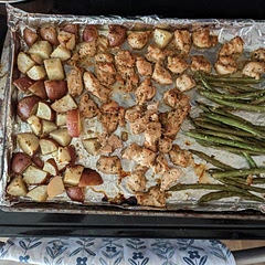 ⭐⭐⭐⭐—really liked it. This dish is way too easy to make. So many pantry staples, all we had to get was the chicken. We used potatoes instead of tomatoes and it turned out great. 