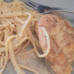 This picture makes it look terrible. It was wonderful.
Took longer than 3 mins for the sauce to thicken. 