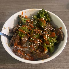 didnt follow the instructions at all but beef and broccoli slaps