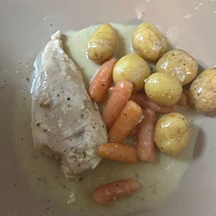 I used baby potatoes instead of russet and add a few of my own seasonings… garlic powder, Himalayan salt, parsley. And it turned out great. Will definitely make again