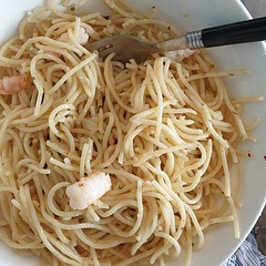 Its a bot bland so I added 1/2 cup of cream and chili flakes 