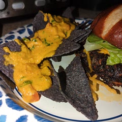 This was so delicious and paired very well with a vegan black bean burger ✨🪄🍀