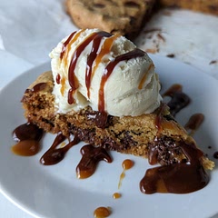 So good! Perfectly gooey while warm but also nice & chewy the next day.