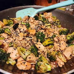 This was wonderful. I added a decent amount of garlic paste and a little bloop of ginger paste and it was pretty good!