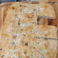 It was good I would definitely add some tomatoes, parmassean (sp?) And garlic along with salt and garlic powder to roast with the bread! easy and fluffy ! 