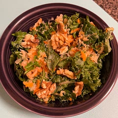 I used sauerkraut, kale, carrots, an apple, walnuts, and a little bit of salt and pepper. Make sure to add some of the sauerkraut juice as a kind of dressing. It’s DELICIOUS!