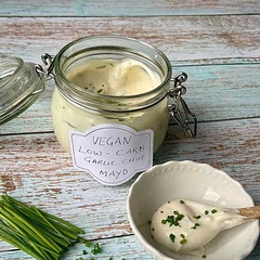 Low Carb Vegan Chive Mayo 