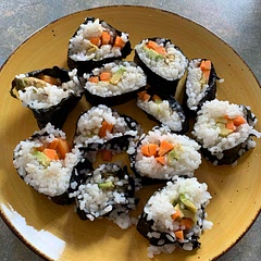 mine turned out a little- unfortunate, but hey, first time making sushi! and this was a cute and simple recipe ;)