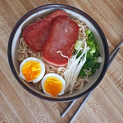 There's nothing special about the taste which makes sense since this dish is all about the visuals. Still, it was really fun and easy to make and I would definitely do it again someday.