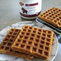 Substituted 1/2 cup pumpernickel flour for that much white flour. 2 serving size made 11 waffle squares. 