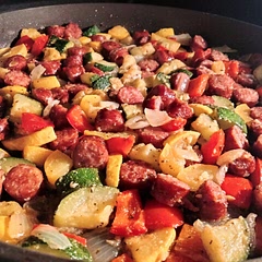 I used 1 yellow squash and a 1 zucchini instead of 2 zucchinis. I LOVED this and will definitely be making this again! Super cheap to make and makes leftovers :)