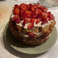 it was delicious! perfectly dense and not too sweet (without the icing of course). goes really well with strawberries (didn't have raspberries or raspberry jam)