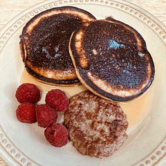 Hands down the easiest and best tasting gluten free pancakes I have ever made. I cut the batch in half and got two servings. Cooked a little too long but tasted great! I served with natural turkey breakfast, sausage, and wholesome Yum pancake syrup. I will definitely make this again.
